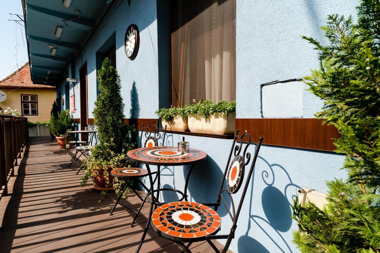 Galeria Grafit Apartments 시비우 외부 사진